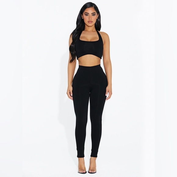 Naked Wardrobe The NW Halter Vibes Crop Top - Picture 3 of 4